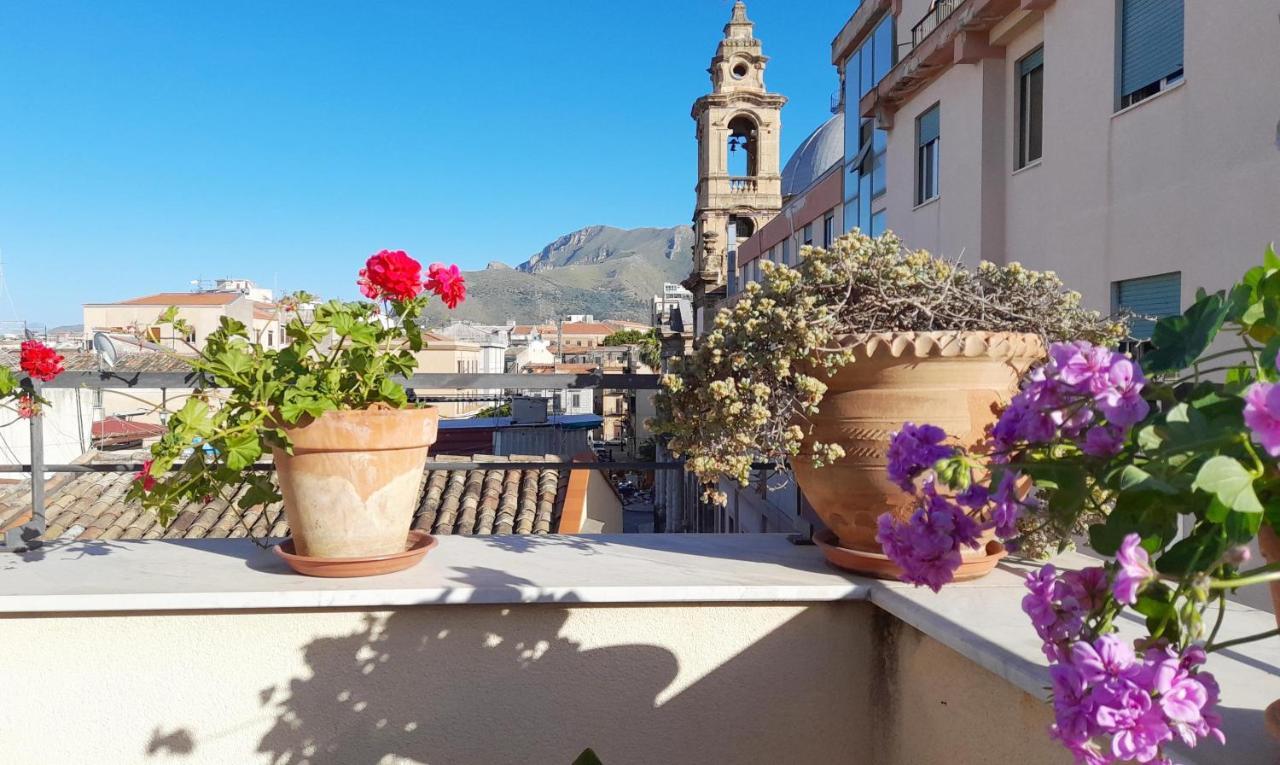 Terrace With View Attic In Old Town Ballarhome Palermo Exterior foto